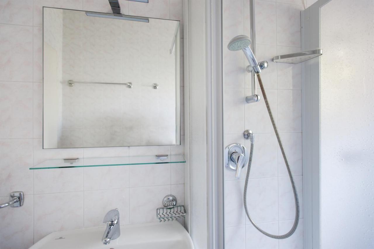 Casa Doppia Apartment Torbole Sul Garda ภายนอก รูปภาพ